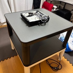コタツ二台　学習デスクふぞくひ付属品　　　の画像