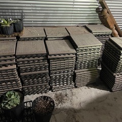 タイル　ガーデンタイル、ベランダタイルの画像