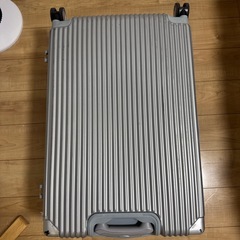 スーツけーケースの画像