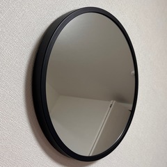 ニトリ ウォールミラー　壁掛けミラー丸型の画像