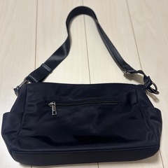 ショルダーバッグ ブラックの画像
