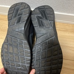 26.5㎝　2度使用　臭いやスレなし　プーマ　PUMA スニーカー　トレーニングシューズ　ランニングシューズ　スニーカー　靴　メンズ　レディースの画像