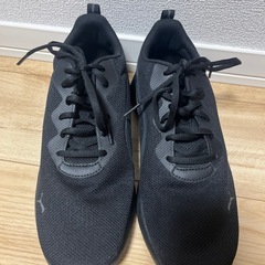 26.5㎝　2度使用　臭いやスレなし　プーマ　PUMA スニーカー　トレーニングシューズ　ランニングシューズ　スニーカー　靴　メンズ　レディースの画像