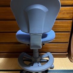 椅子　色：ブルー
の画像