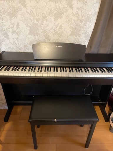 YAMAHA 電子ピアノ
