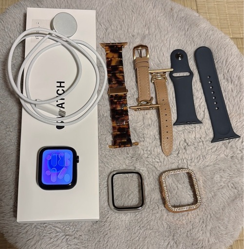 Applewatch SE 第3世代 ほぼ新品み未使用