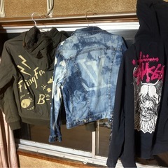 常識のある方のみ値下げコメント下さい‼️激レアステューシー90s ブリーチ加工　洋服大量　ビンテージ品　アメリカンイーグル　リーバイスなど色々の画像