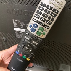 AQUOS 液晶カラーテレビ 2010年製 32インチ SHARPの画像