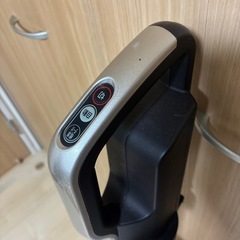 アイリスオーヤマ 充電式スティッククリーナー IC-SLDCP6Mの画像