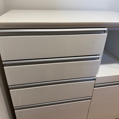 ニトリ　キッチンボード  ロータイプの画像