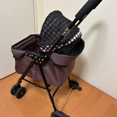 ペット用カート　折りたたみ式　後輪ブレーキ付き　小型犬用の画像