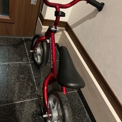 ストライダーの画像