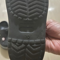 子供用サンダルの画像