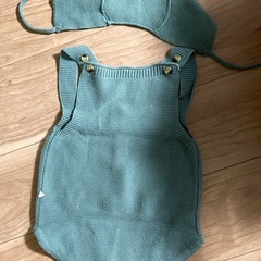 ベビー服　ロンパースの画像