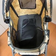 ペット用カート3輪タイプ　折りたたみ式　後輪ブレーキ付きの画像