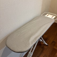 アイロン台の画像