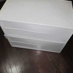 0円です！収納NOX引出しタイプ　２個SET　押入れなどに長方形タイプ　古いです引取限定 !の画像