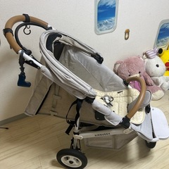 ベビーカーの画像