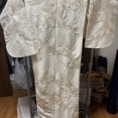 鶴・松　刺繍入り　白無垢 結婚式　衣装　花嫁　正絹の画像
