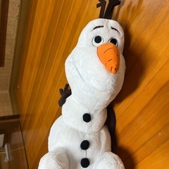 抱っこできるオラフの画像