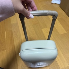 3コインズのキャラーケースの画像