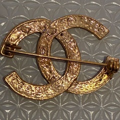 CHANELブローチの画像