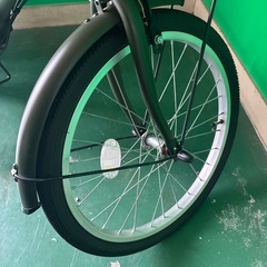 オリーブグリーン 折りたたみ自転車の画像