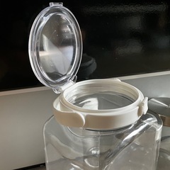 詰め替え容器の画像
