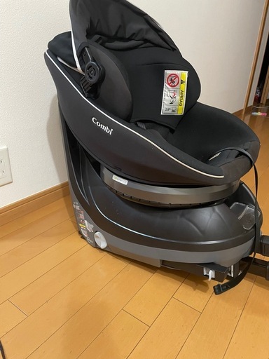 コンビ　チャイルドシート　クルムーヴスマートISOFIX