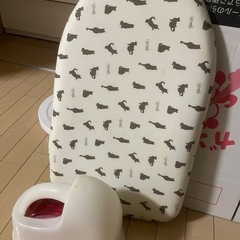 コードレススチームアイロン　台付きの画像