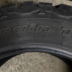 BFGoodrich  ALL-Terrain T/A  KO2 225/65r17 の画像