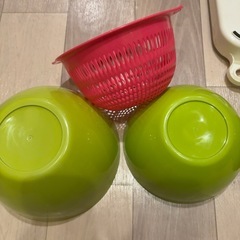 ★お譲りします★キッチンツールセット(ぼうる、ざる、おろし器)の画像