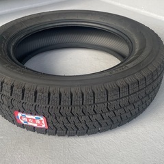 スタッドレスタイヤVRX2 155/65 R14 75Qの画像