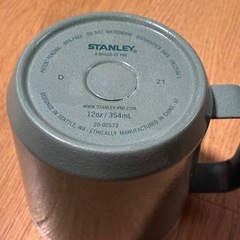 スタンレー 蓋付き　マグカップ 0.35L の画像