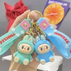 ラブブ　Labubu ラバー　キーホルダー　6個セットの画像