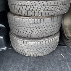スノータイヤ 225 45 18の画像