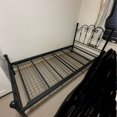 シングルベッドフレームの画像