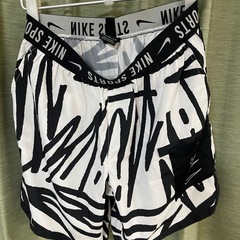 NIKE ナイキ PX ショート ハーフパンツ ショートパンツ 総柄 白黒　サイズL   NIKE ナイキ ハーフパンツ の画像