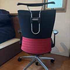 Okamura オフィス　チェアの画像