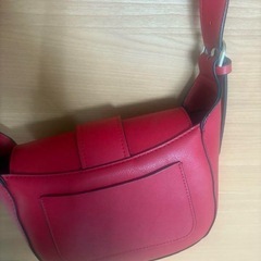 GUESS 1981 ショルダーバッグ レッド ゲス バックの画像
