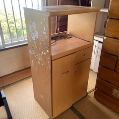 食器棚の画像