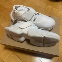 ニコアンド…新品未使用メッシュスニーカーの画像