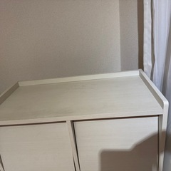 収納棚の画像
