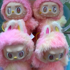 POP MART ラブブ LOYALTYの画像