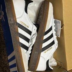新品 adidas SPEZIAL 23.5cmの画像