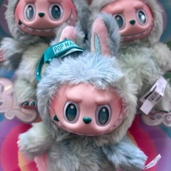 POP MART ラブブ SERENITYの画像