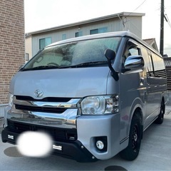 トヨタ　ハイエースワイド　4WD