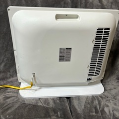  パネルセラミックヒーター｢ヒートワイドスリム｣ の画像