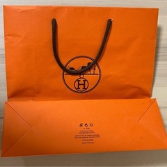 HERMES 紙袋3点セットリボン付きの画像