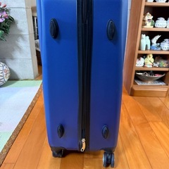 キャリーケースの画像